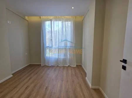 Tirane, shitet apartament 1+1 Kati 4, 41 m² 122.000 € 