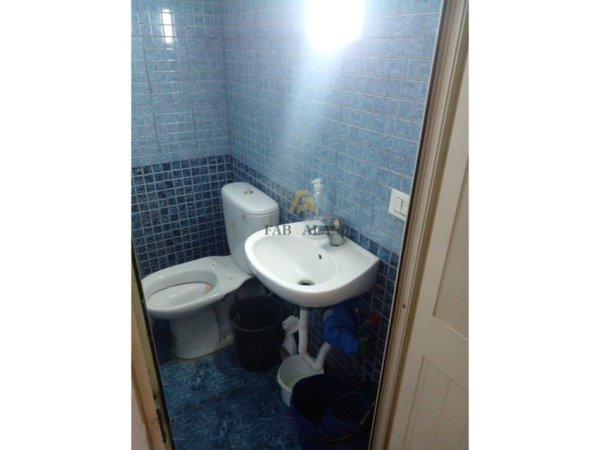 Tirane, shitet ambjent biznesi , 60 m² 190.000 € (Ish Kinema 17 Nentori)