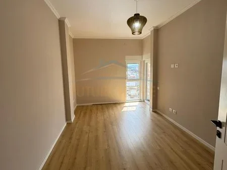 Tirane, shitet apartament 2+1 Kati 7, 91 m² 189.000 € 