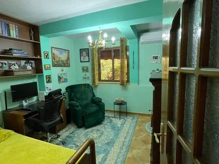 Tirane, shitet apartament 3+1 Kati 1, 110 m² 220.000 € 