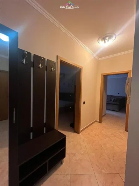 Tirane, jepet me qera apartament 1+1+Ballkon Kati 9, 75 m² 650 € (sami frasheri)