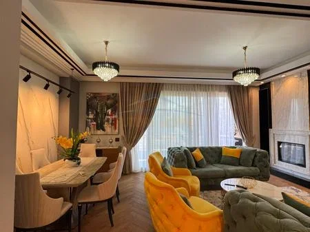 Tirane, shitet apartament 2+1 Kati 5, 123 m² 370.000 € 