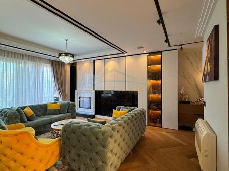 Tirane, shitet apartament 2+1 Kati 5, 123 m² 370.000 € 