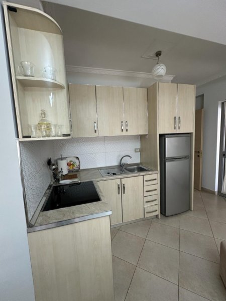 Tirane, jepet me qera apartament 2+1+Ballkon Kati 5, 100 m² 600 € (DON BOSKO)