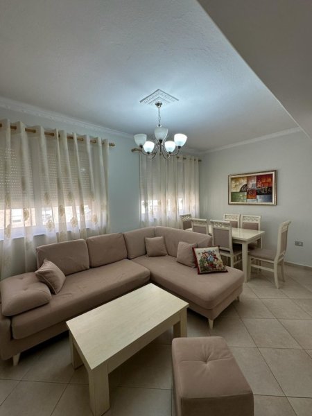 Tirane, jepet me qera apartament 2+1+Ballkon Kati 5, 100 m² 600 € (DON BOSKO)