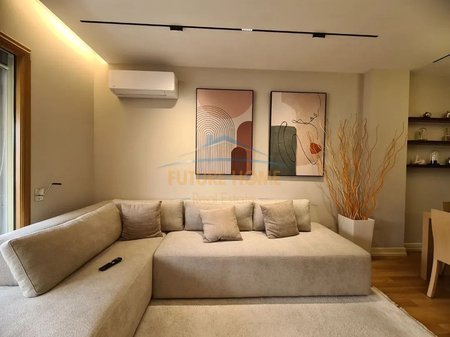 Tirane, jepet me qera apartament 2+1 Kati 8, 115 m² 1.500 € 