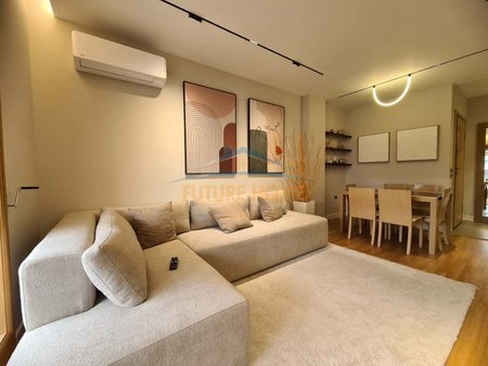 Tirane, jepet me qera apartament 2+1 Kati 8, 115 m² 1.500 € 