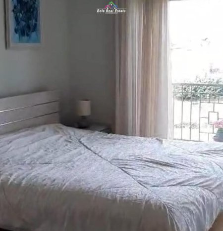 Tirane, jepet me qera apartament 3+1+Ballkon Kati 3, 150 m² 900 € (prane Natyres se Qete)