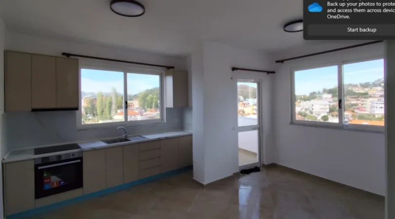 Tirane, jepet me qera 2+1+Aneks+Ballkon Kati 4, 100 m² 450 € (YZBERISHT)