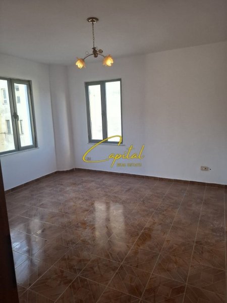 Tirane, shitet apartament 2+1 Kati 6, 98 m² 170.000 € (PALLATI ME SHIGJETA)