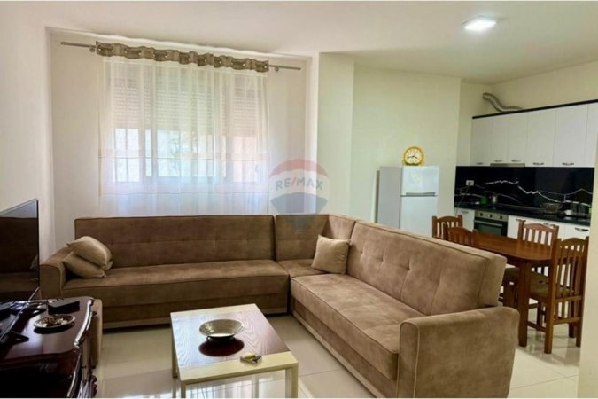 Tirane, shitet apartament 1+1 Kati 1, 90 m² 110.000 € (Rruga Sotir Caci Rruga Sotir Caci, Tiranë)