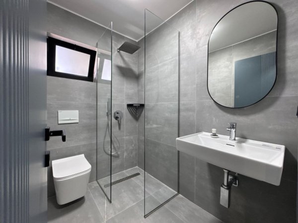 Tirane, shitet 1+1 , 268.000 € 