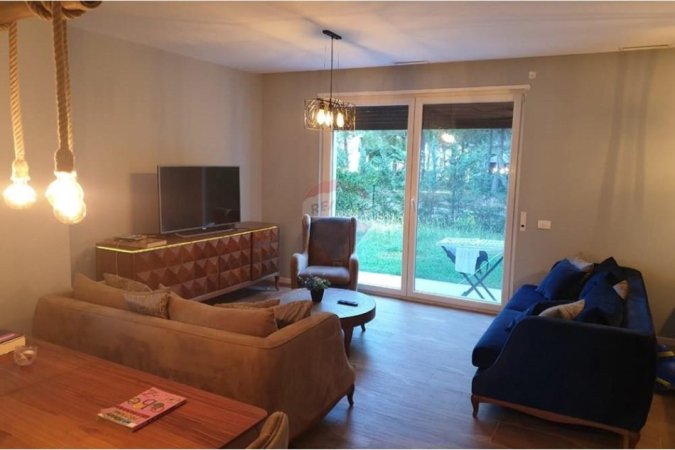 Durres, jepet me qera Vile 2 Katshe tek Vala Mar Residence, Kati 1, 400 m² 1.800 € (Durres)