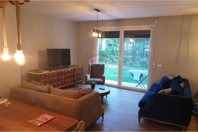 Durres, jepet me qera Vile 2 Katshe tek Vala Mar Residence, Kati 1, 400 m² 1.800 € (Durres)