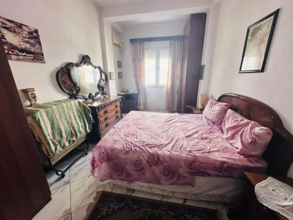 Tirane, jepet me qera apartament 1+1+Ballkon Kati 3, 75 m² 430 € (5 maji)