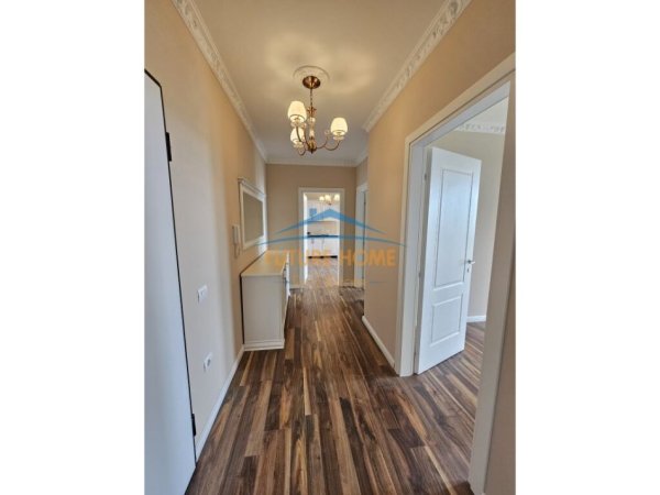 Tirane, shitet apartament 2+1+2+Ballkon Kati 2, 124 m² 250.000 € (Spitali i Kafsheve, prane Park Life Residence)