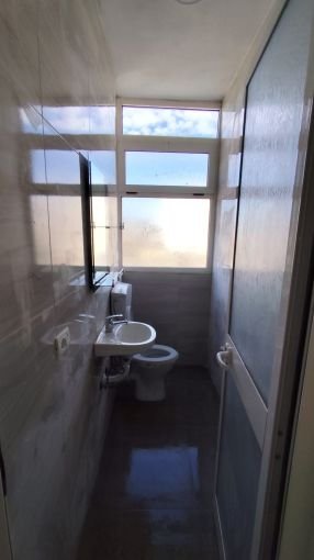 Tirane, jepet me qera apartament 2+1+Ballkon Kati 4, 96 m² 450 € (ne Yzberisht, Rruga Zagoria .)