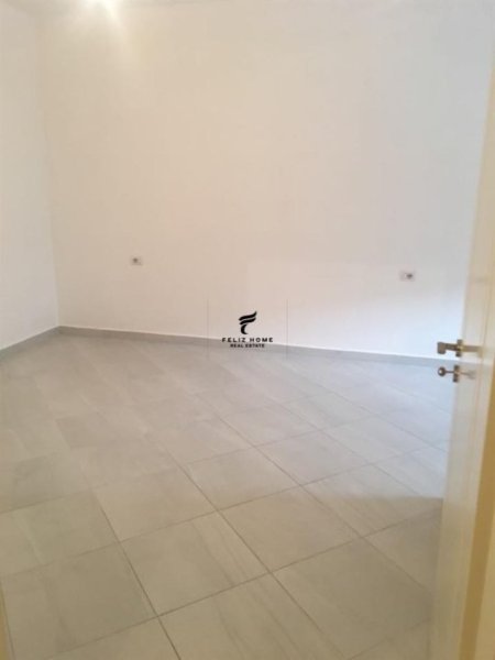 Tirane, jepet me qera apartament 2+1 Kati 2, 90 m² 700 € (DON BOSKO)