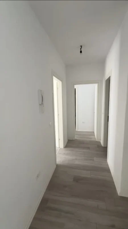 Tirane, shitet apartament 2+1+Aneks+Ballkon Kati 3, 105 m² 115.000 € (Kompleksi Univers City)