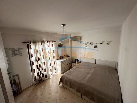 Tirane, jepet me qera apartament 2+1+Ballkon Kati 3, 86 m² 500 € 