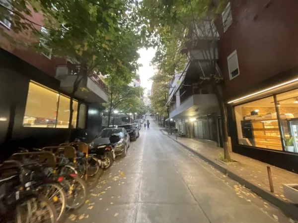 Tirane, shitet apartament 3+1+Aneks+Ballkon Kati 3, 142 m² 269.500 € 