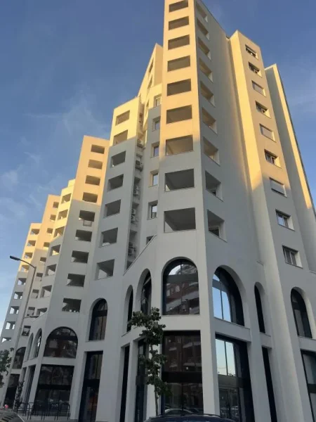 Tirane, jepet me qera apartament 1+1+Ballkon Kati 8, 67 m² 550 € (RIVER RESIDENCE ASTIR)