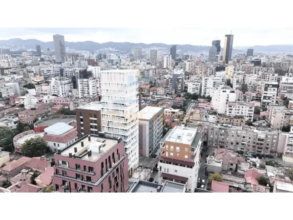 Tirane, shitet apartament 1+1+Ballkon Kati 2, 91 m² 209.000 € (Rr.e Dibres)