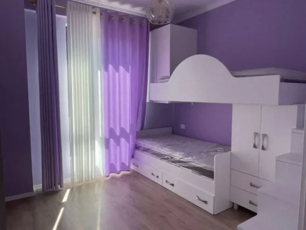 Tirane, jepet me qera apartament 2+1 , 1 m² 1.200 € (Myslm Shyri)