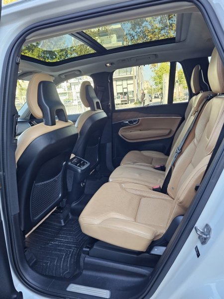 Fier, shes SUV Volvo Benzin, e bardhë automatik 19.900 €