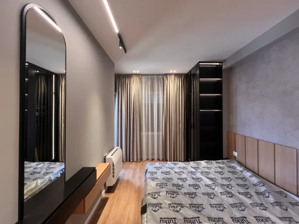 Tirane, shes apartament 1+1 Kati 4, 60 m² 160.000 € (Rruga Bedri Karapici)