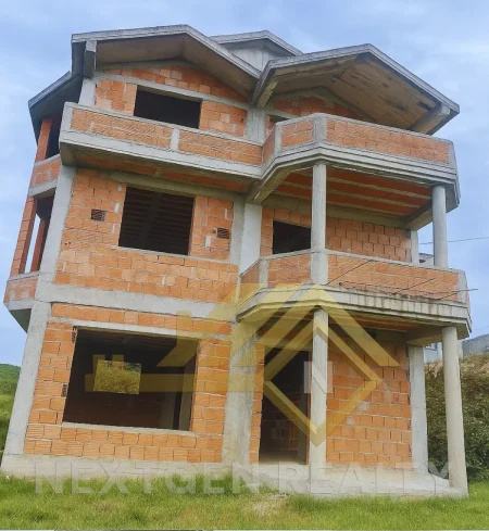 Tirane, shitet Vile 3 Katshe , 308 m² 190.000 € (Surrel)