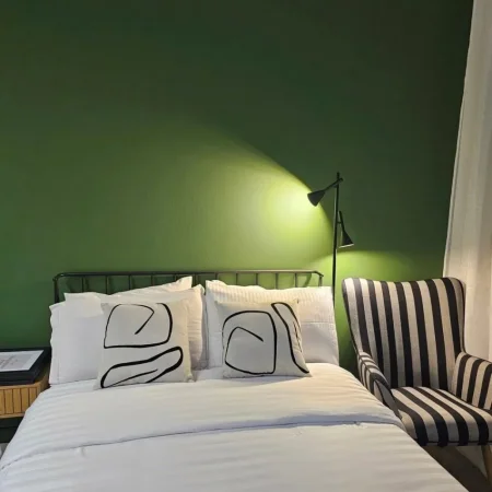 Tirane, jepet me qera apartament 1+1+Ballkon Kati 10, 30 m² 93.000 € (21Dhjetori)