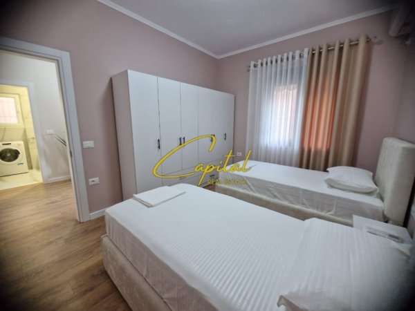 Tirane, jepet me qera apartament 2+1 Kati 2, 80 m² 800 € (VASIL SHANTO)