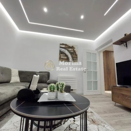 Tirane, jepet me qera apartament 1+1 Kati 4, 65 m² 700 € (Ish Restorant Durresi)