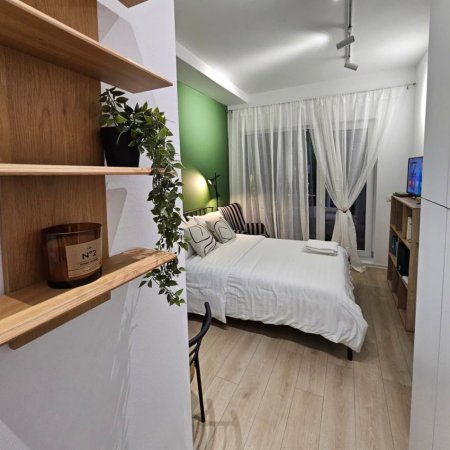 Tirane, shitet garsonier Kati 10, 30 m² 93.000 € (21 dhjetori)