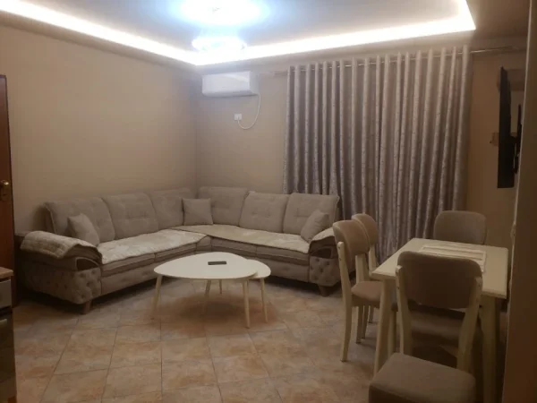 Durres, shitet apartament 1+1+Ballkon Kati 4, 60 m² 85.000 € (Golem)