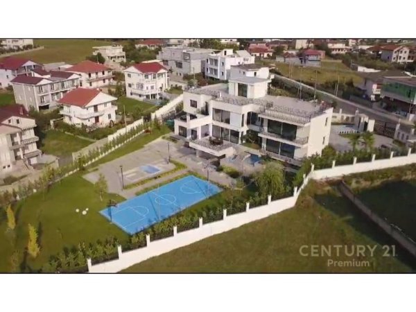 Tirane, jepet me qera Vile 3 Katshe Kati 3, 2.210 m² 10.000 € (Liqeni Paskuqanit)