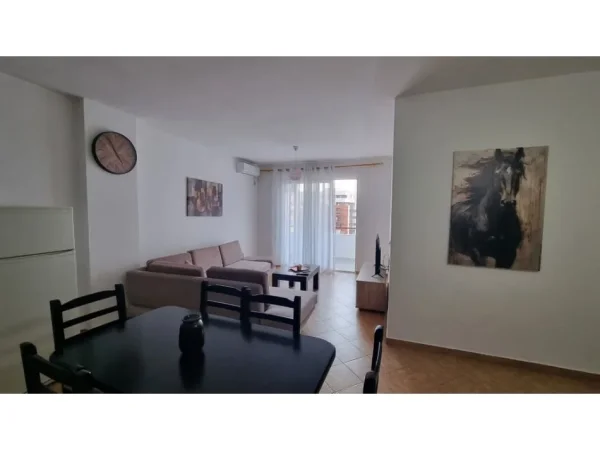 Tirane, jepet me qera apartament 2+1 Kati 7, 91 m² 600 € (rrethrrotullimi i astirit)