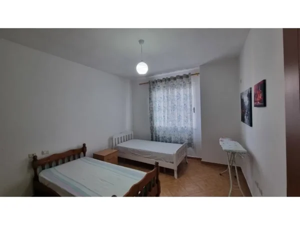 Tirane, jepet me qera apartament 2+1 Kati 7, 91 m² 600 € (rrethrrotullimi i astirit)
