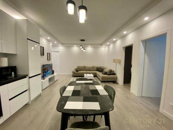 Tirane, jepet me qera apartament 2+1 Kati 9, 90 m² 900 € 
