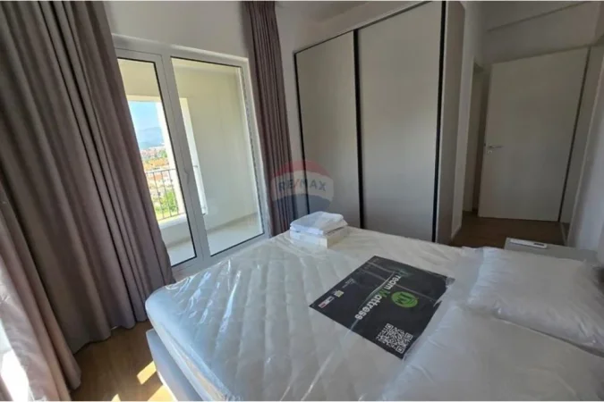Shqiperi, jepet me qera apartament 2+1+Ballkon Kati 3, 100 m² 550 € (ALi Dem)