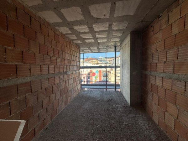 Tirane, shitet apartament duplex 4+1 Kati 4, 229 m² 570.000 € (Komuna e Parisit , White Tower)