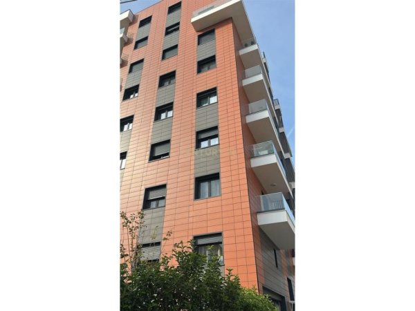 Tirane, jepet me qera apartament 2+1 Kati 6, 100 m² 900 € (Kodra e Diellit 1)