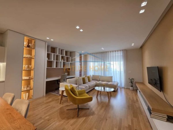 Tirane, jepet me qera apartament 3+1+Ballkon Kati 6, 120 m² 1.700 € (BULEVARDI ZOGU I)