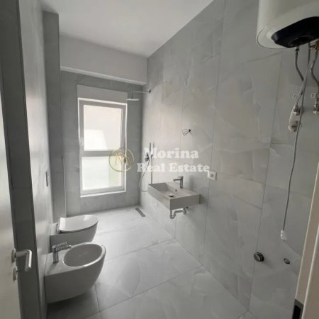 Tirane, shitet apartament 1+1 Kati 2, 60 m² 100.000 € (Ali Demi, Rezidenca Kaimi)