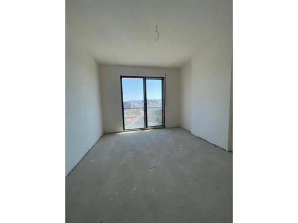 Tirane, shitet apartament 1+1+Ballkon Kati 7, 65 m² 120.000 € (Don Bosko)