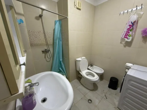 Tirane, shes apartament 2+1+Aneks Kati 1, 101 m² 150.000 € (rruga Thoma Koxhaj)