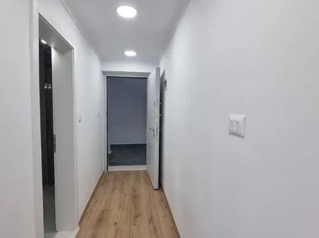 Tirane, shitet apartament 2+1+Ballkon Kati 6, 72 m² 162.000 € (stadiumi dinamo)