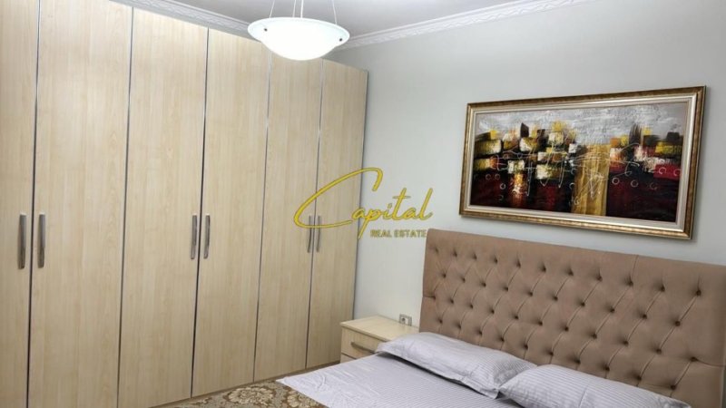 Tirane, jepet me qera apartament 2+1 Kati 5, 100 m² 650 € (DON BOSKO)