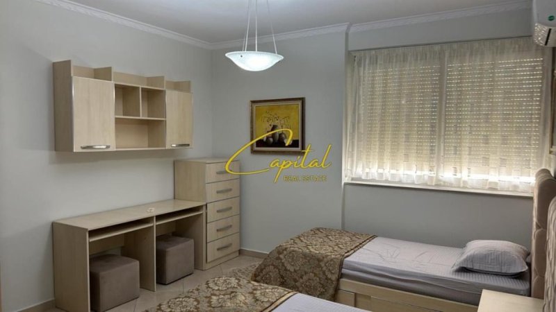 Tirane, jepet me qera apartament 2+1 Kati 5, 100 m² 650 € (DON BOSKO)